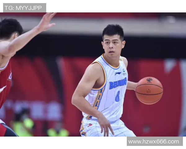 方硕的篮球之路：从青涩少年到职业赛场的蜕变与成长